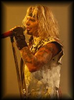 Crueheads a Go-Go | Motley Crue - Carnival Of Sins Japan